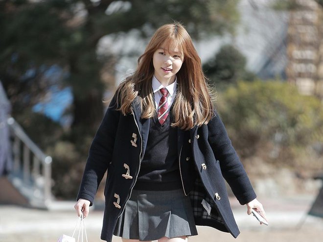 Bị cấm make up khi đi học, nữ sinh Hàn Quốc làm gì để vẫn xinh đẹp? - Làm đẹp