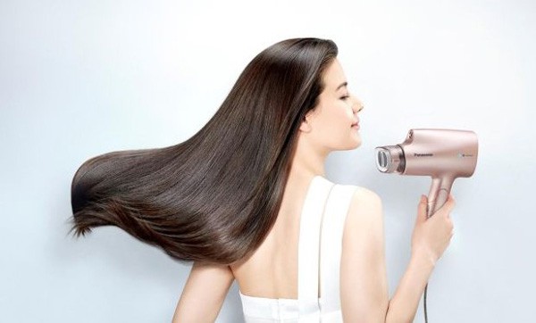 Top 10 bước duỗi tóc tại nhà cho nữ đơn giản ai cũng làm được 4