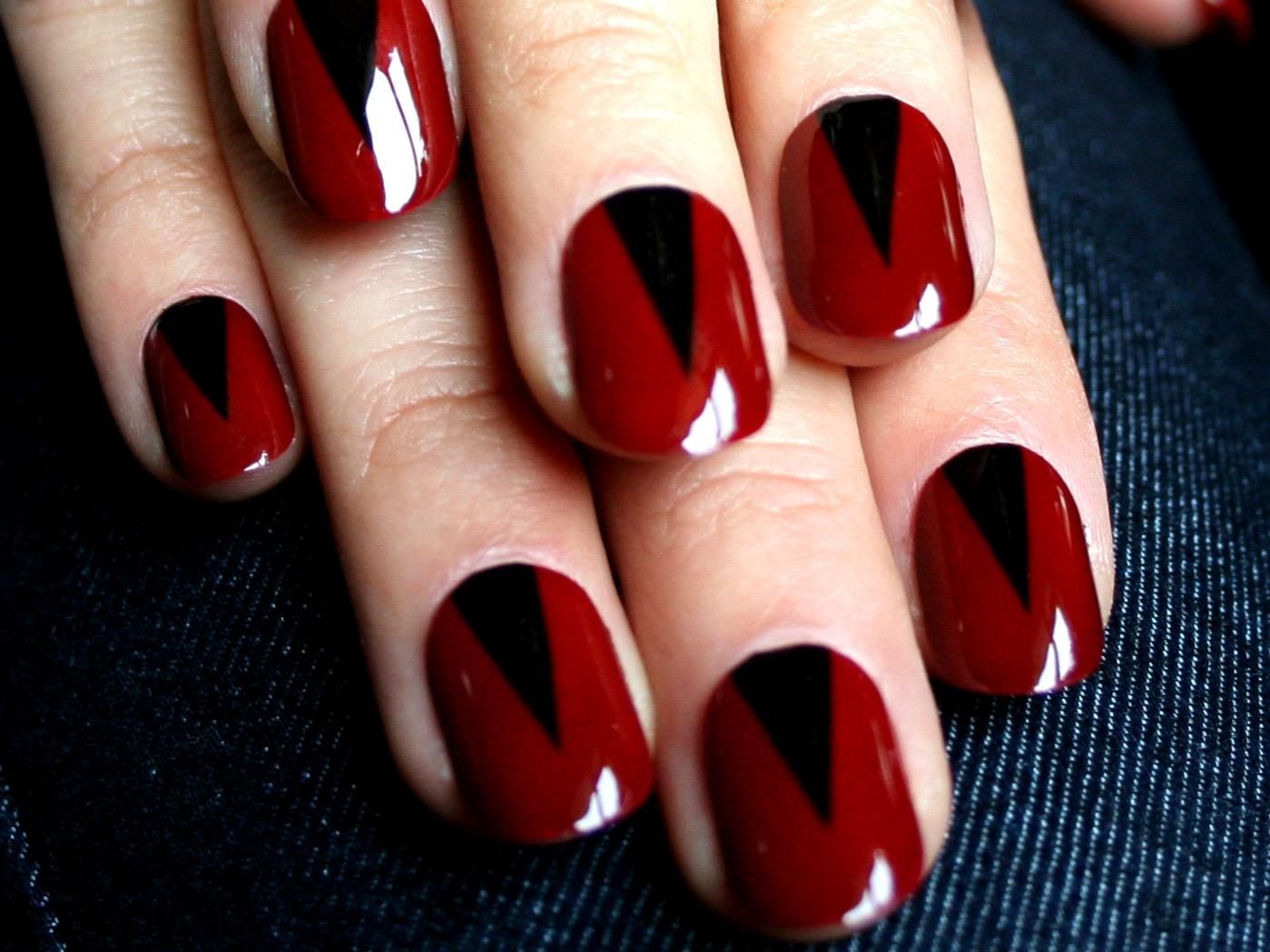Khuấy động mùa hè với những mẫu móng tay màu đỏ | Guu.VN | Red nail art, Red nail designs, Simple nail art designs