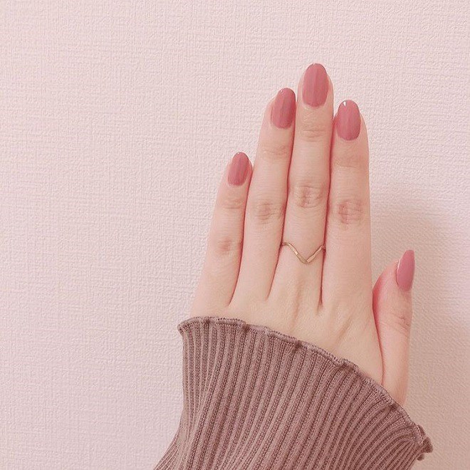Điểm danh những mẫu nail màu hồng siêu hot, nàng nên rủ rê hội bạn triển ngay mùa Tết này - Bí quyết làm đẹp