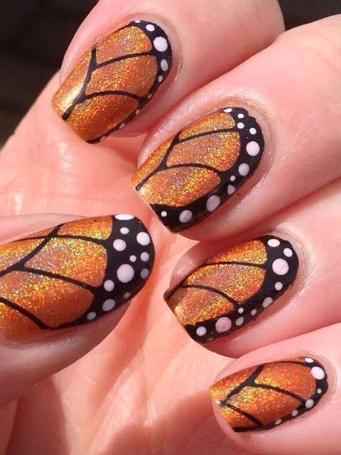 mẫu nail bướm siêu đơn giản