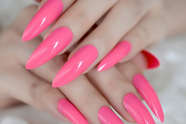 nail hồng nhọn đẹp