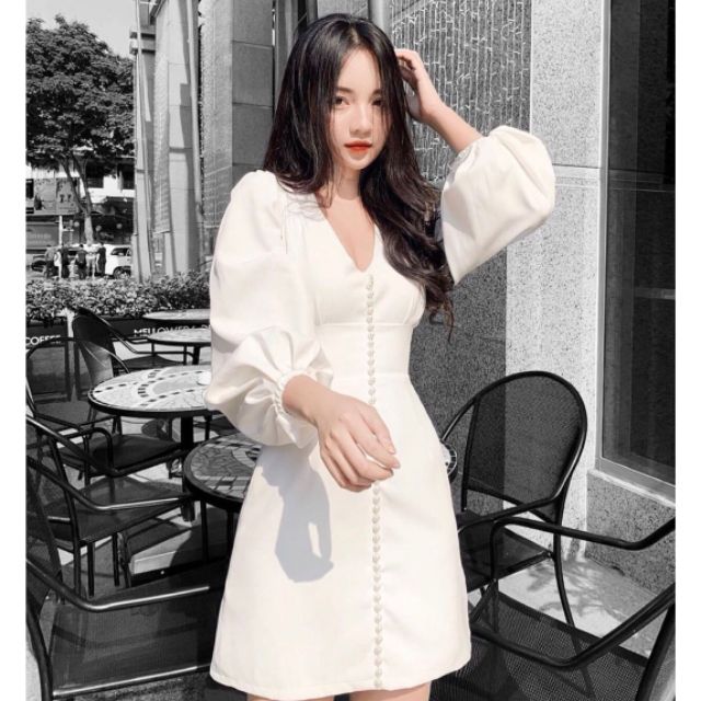 Đầm trắng tay phồng dạo phố xinh xắn cổ V đính chuỗi | Shopee Việt Nam